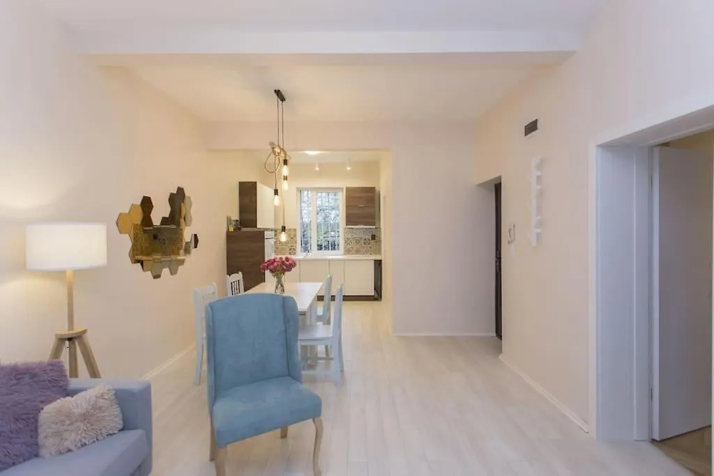 Graf Ignatiev Central Apartment Sofia