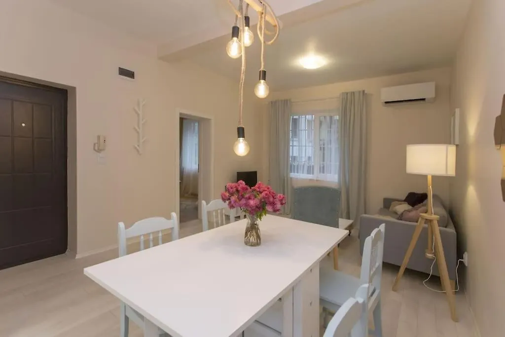 Graf Ignatiev Central Apartment Sofia
